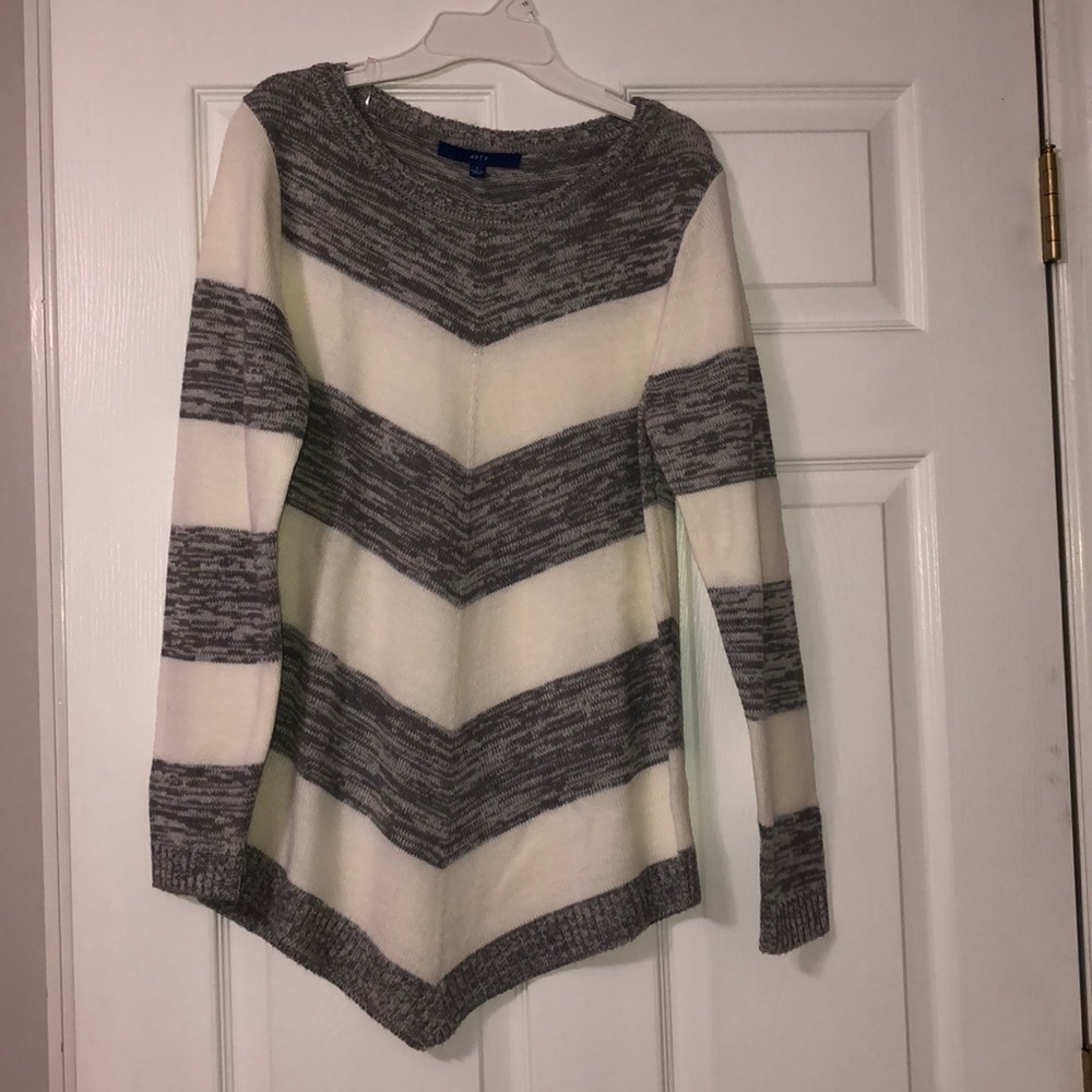 Small Sweater
